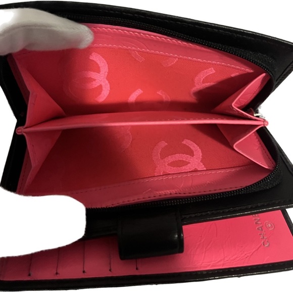 Chanel quilted wallet - Picture 9 of 10